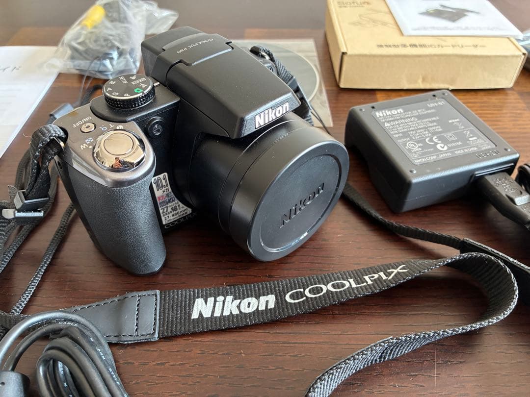 ニコン　クールピクスP80　周辺機器セット　Nikon COOLPIX P80