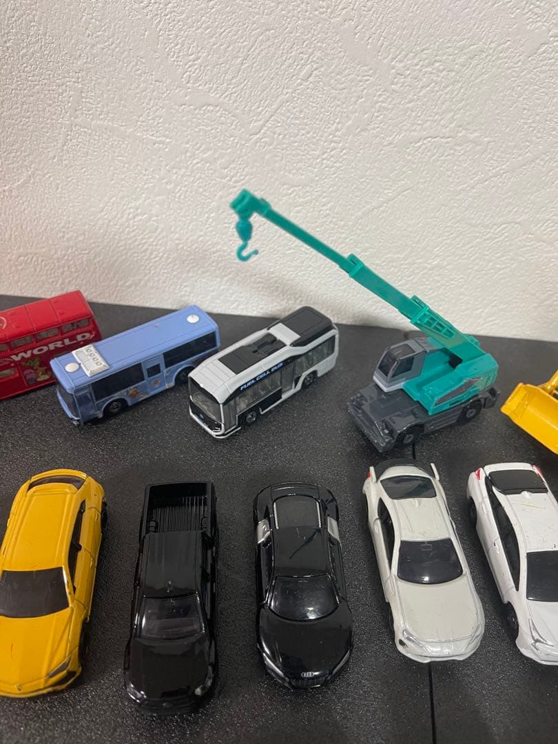 トミカTOMICA 78台セット おもちゃ ミニカー