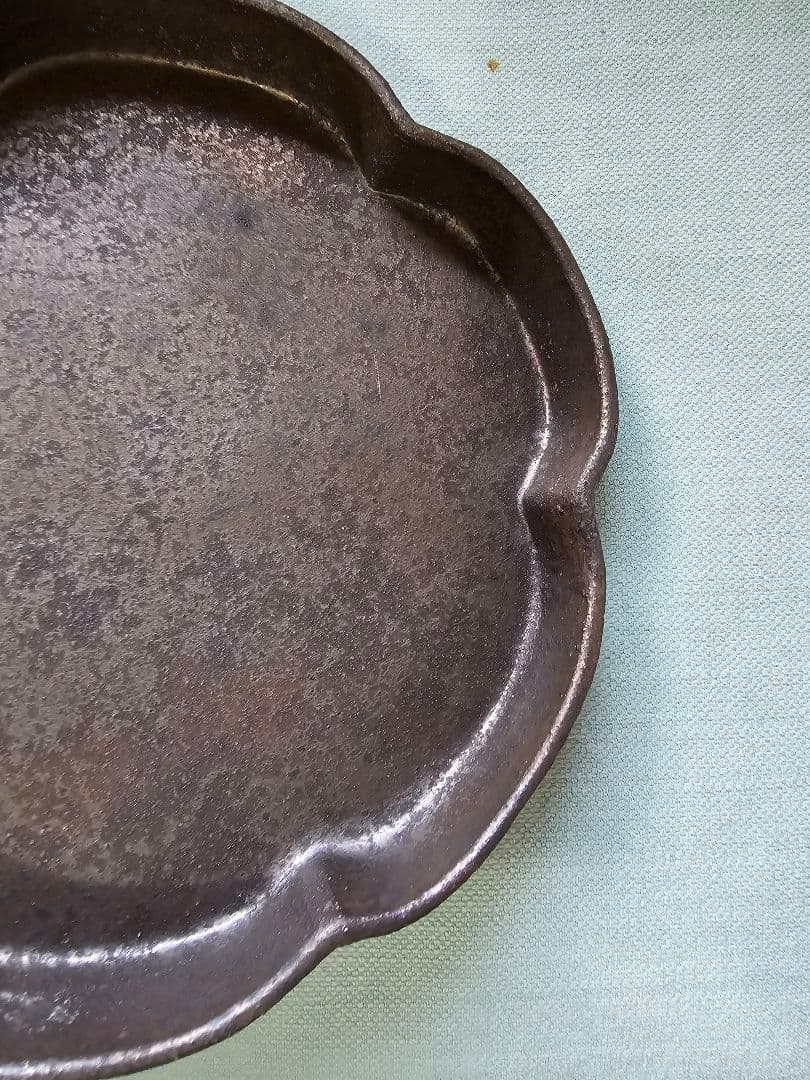 922 安福由美子　輪花皿