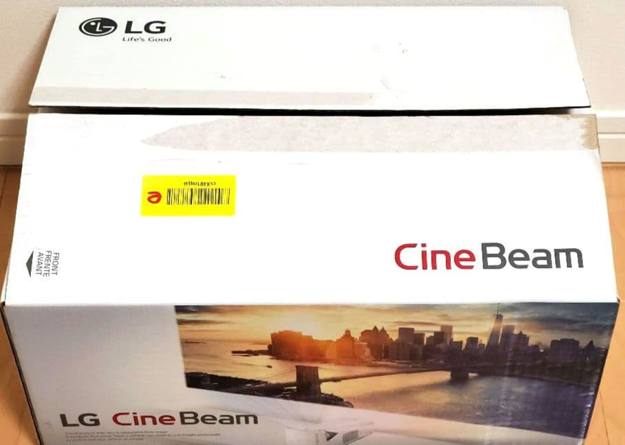 LG CineBeam HF65LSR プロジェクター