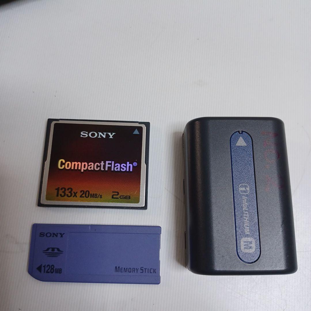 SONY cyber-shot（DSC-F828）