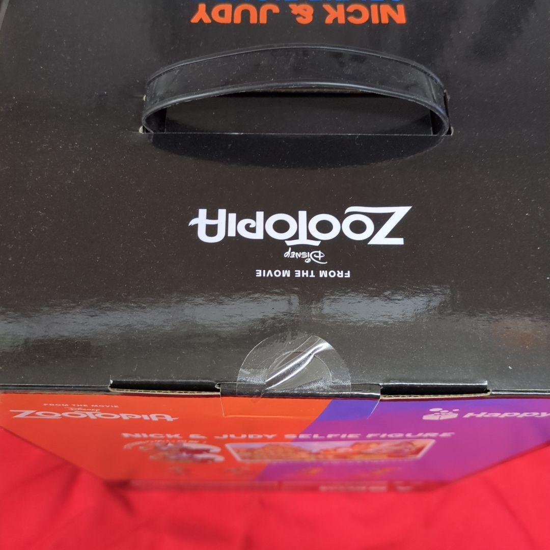 Happyくじ ズートピアA賞 セルフィーフィギュア