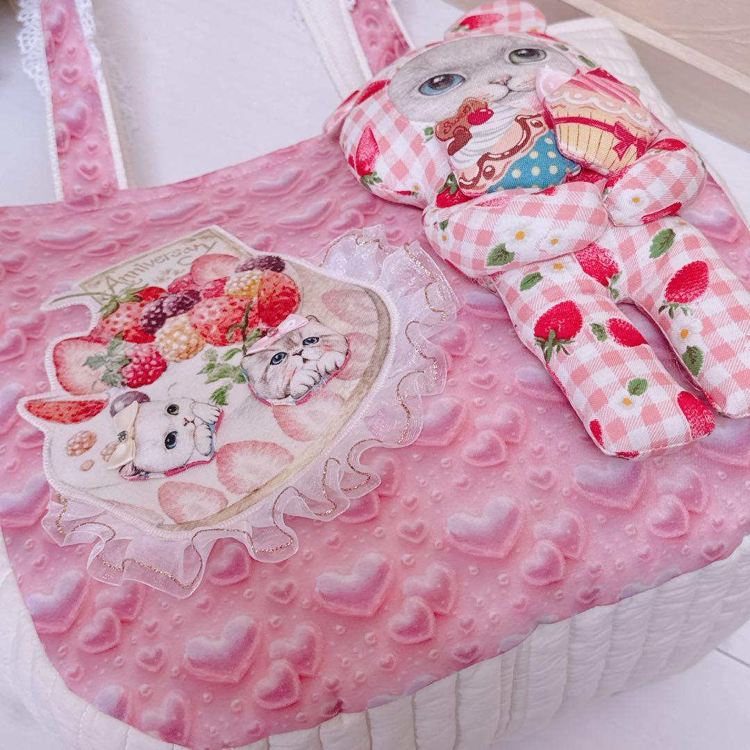 ゆ*ら様 コヤンイサムチョン♡着ぐるみオッドアイにゃんのラウンドトートバッグ！ヌ