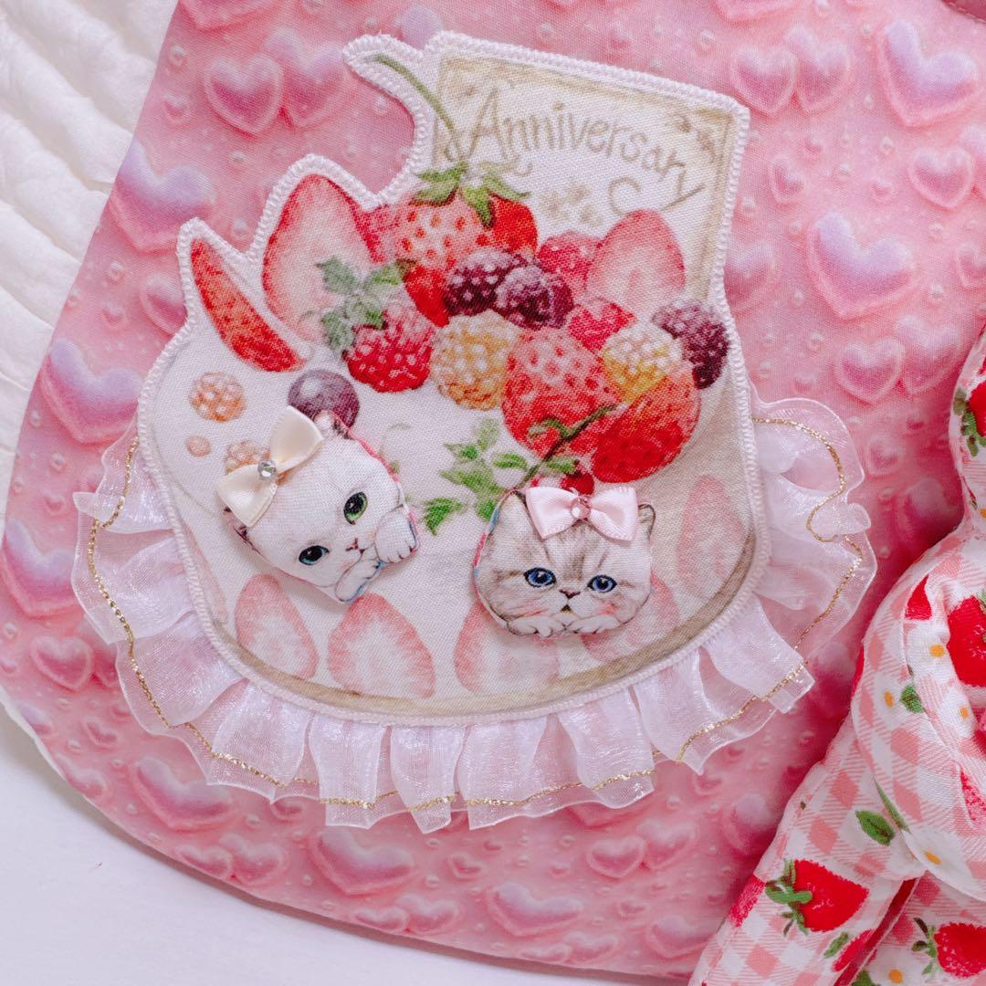 ゆ*ら様 コヤンイサムチョン♡着ぐるみオッドアイにゃんのラウンドトートバッグ！ヌ