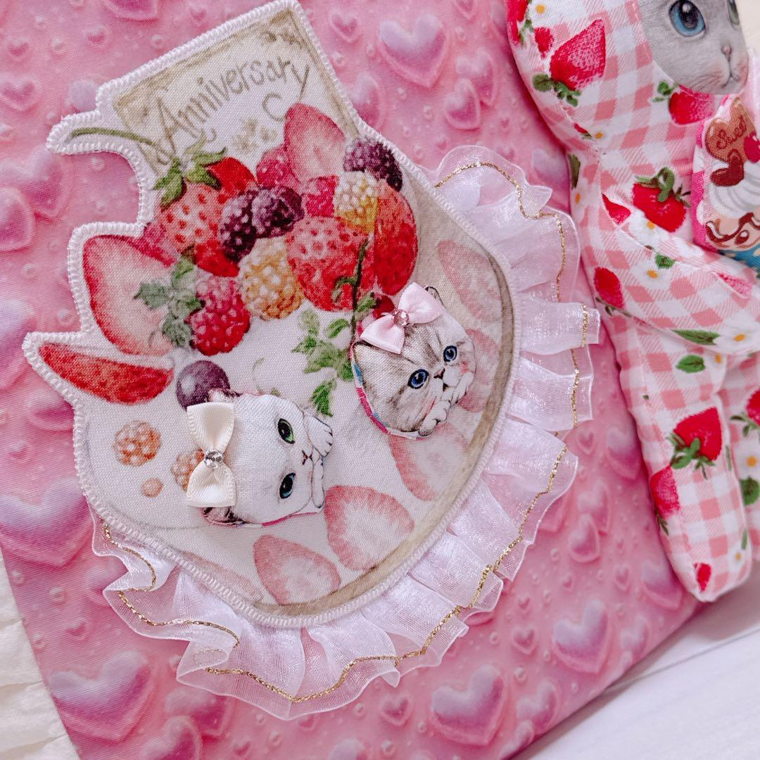 ゆ*ら様 コヤンイサムチョン♡着ぐるみオッドアイにゃんのラウンドトートバッグ！ヌ