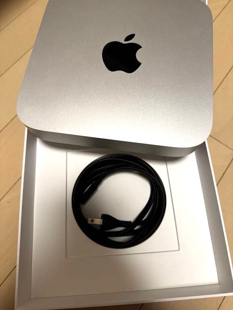 美品　M1 Mac mini 16GB 2TB