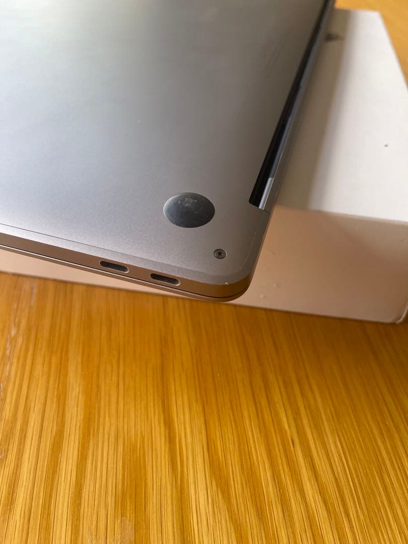 MacBook本体 MacBook Pro 13 16GB 512GB US key 2017