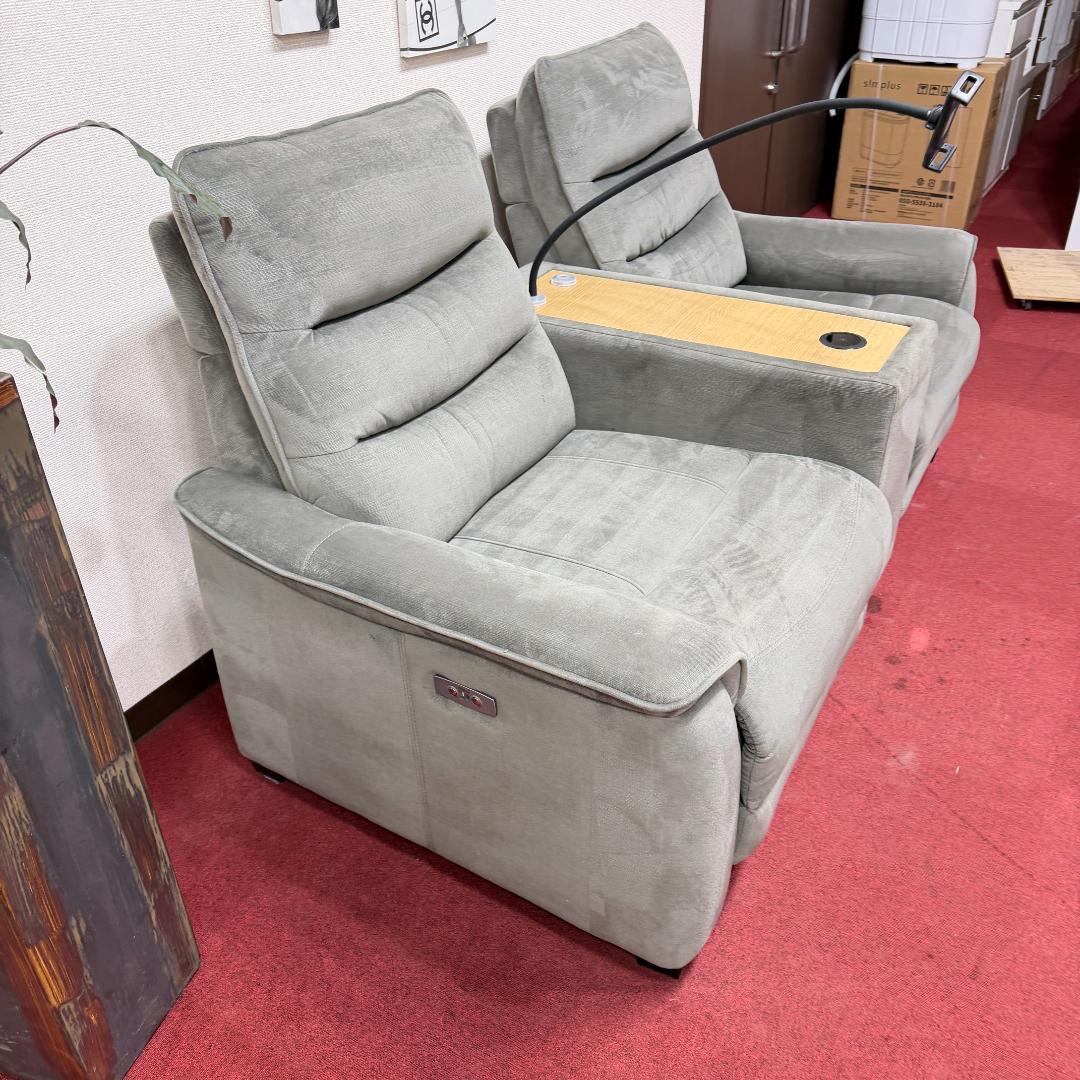 東京23区送料無料　美品ニトリ　2人リクライニングソファー　充電器ポート有り