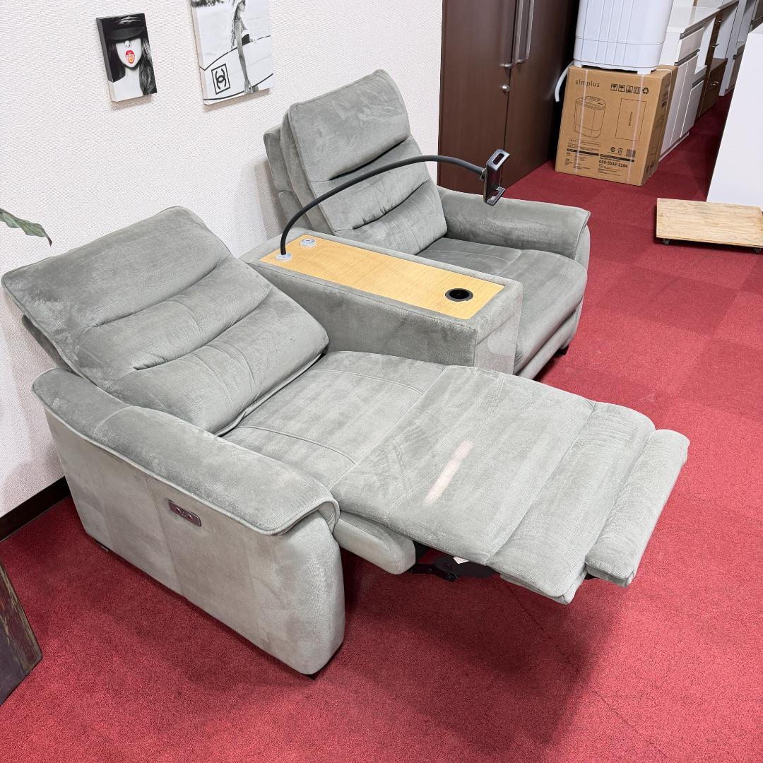 東京23区送料無料　美品ニトリ　2人リクライニングソファー　充電器ポート有り