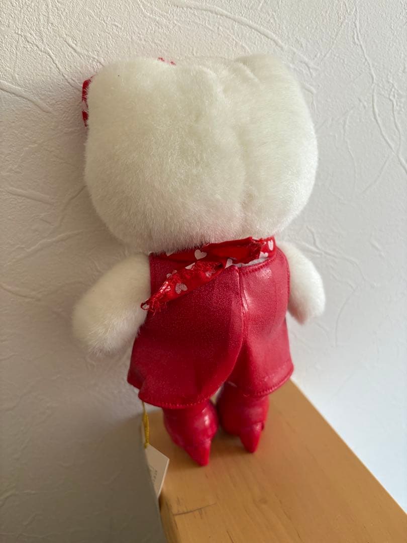 超レア USJ初代 ハローキティ ぬいぐるみ 2001年限定 タグ付き