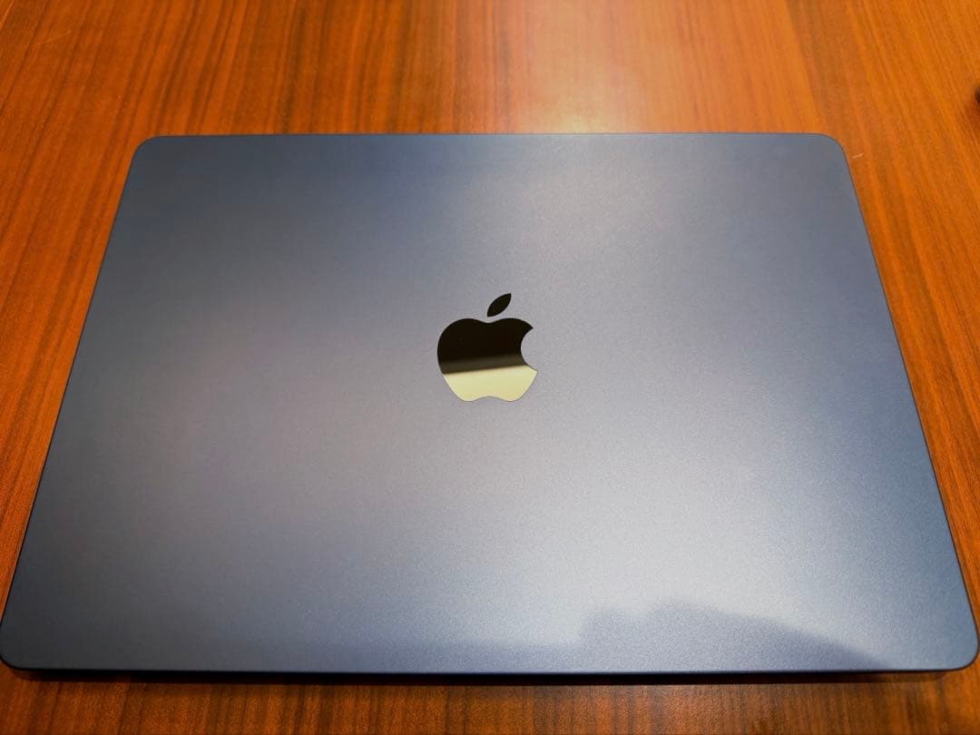 MacBook Air M2 メモリ16GB ストレージ1TB 13インチ