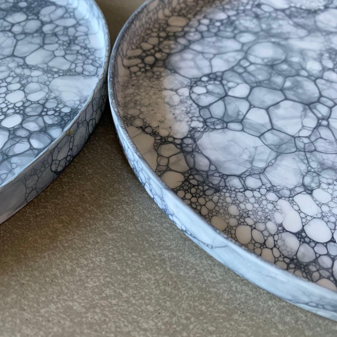 【美品】やま平窯　平皿　22cm 大皿　エッグシェル　有田焼