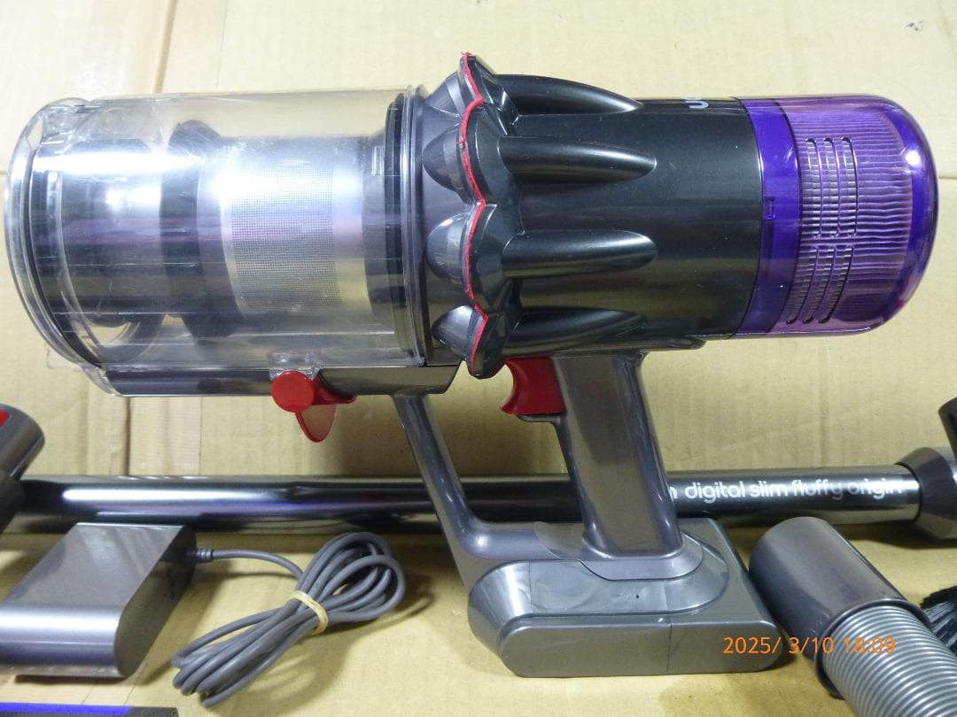 タイムセール開催中　ダイソンSV18　動作確認済　エコモード43分