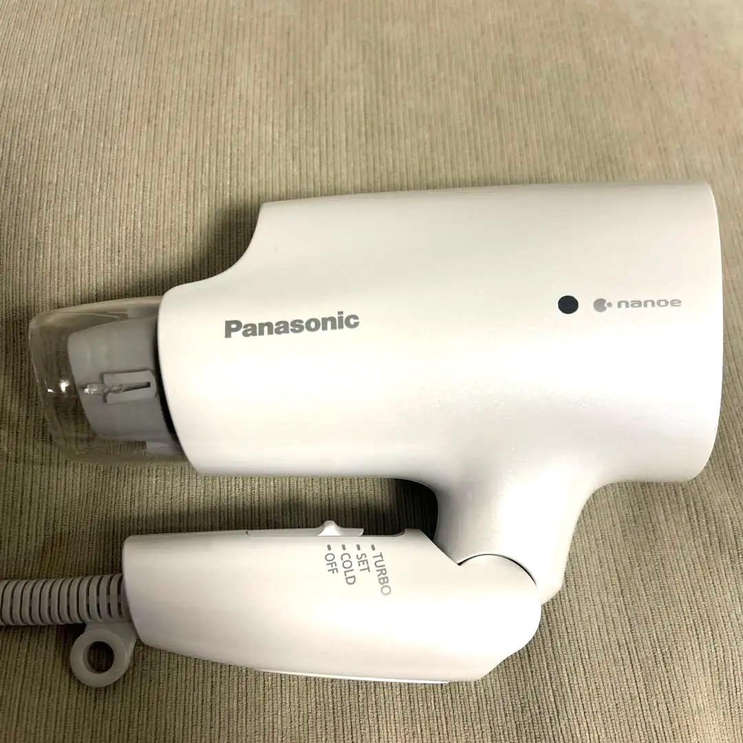 Panasonic ナノケア ヘアドライヤー ホワイト 品番 EH ーNA2K