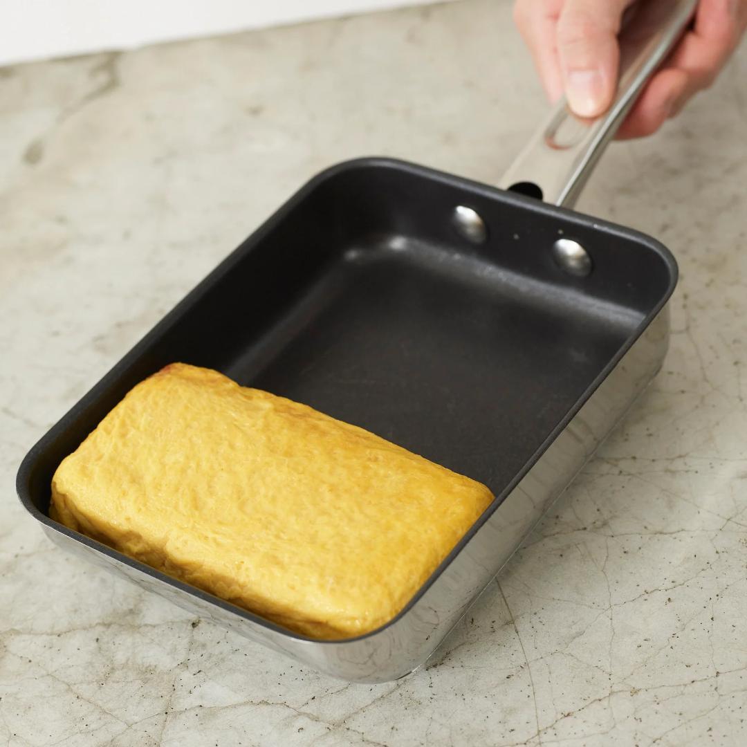 新品 マイヤー　マキシム SS エッグパン 18cm MEYER