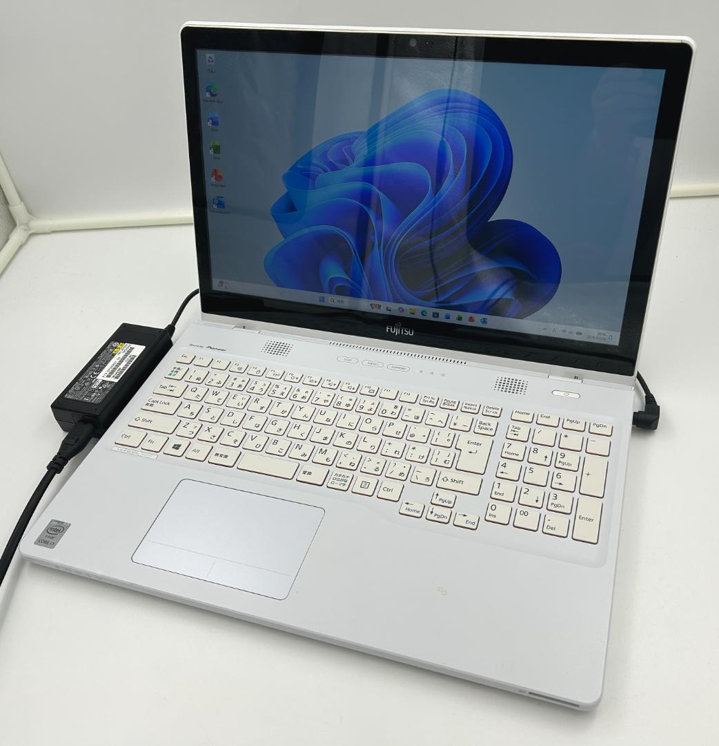 ノートパソコン windows11 オフィス付き core i7 AH53/SW