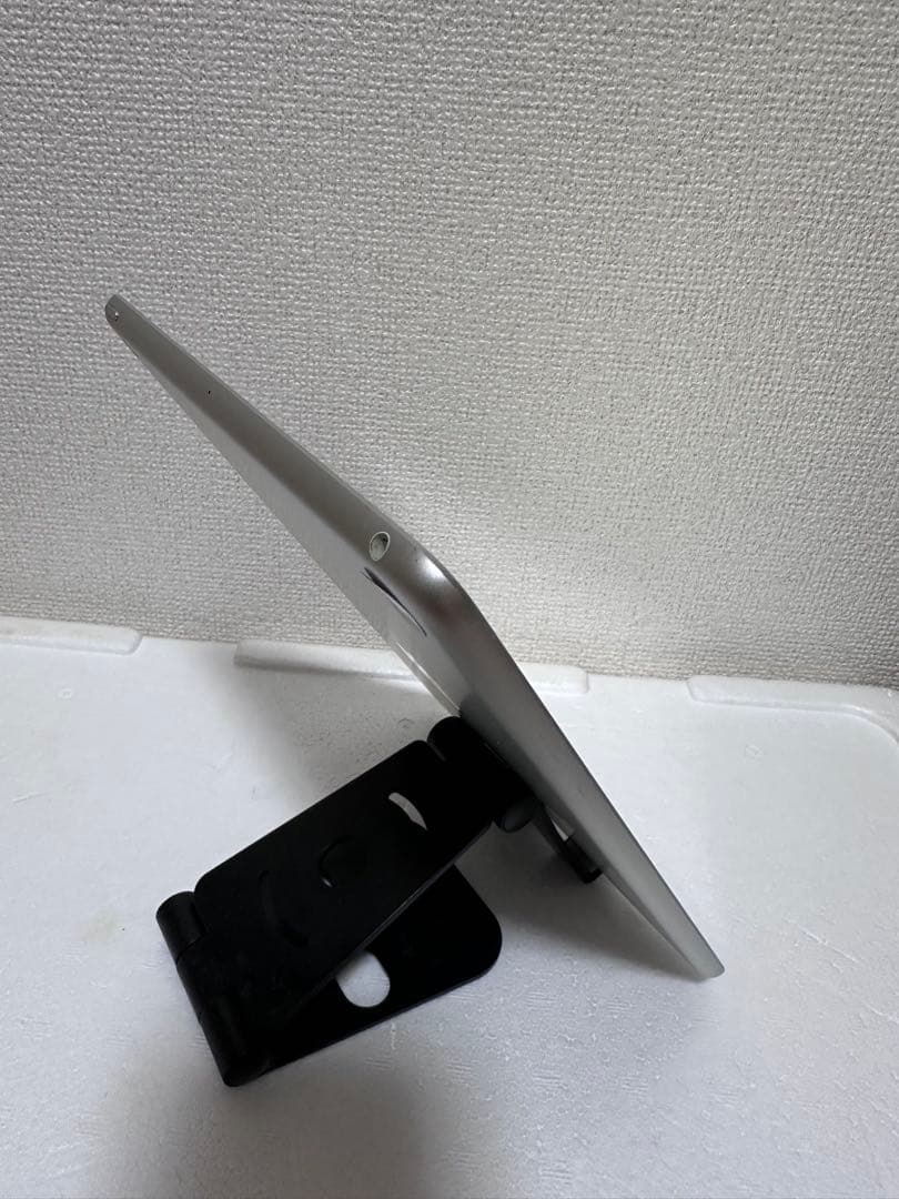 iPad 第5世代 (9.7インチ) 32GB WiFi