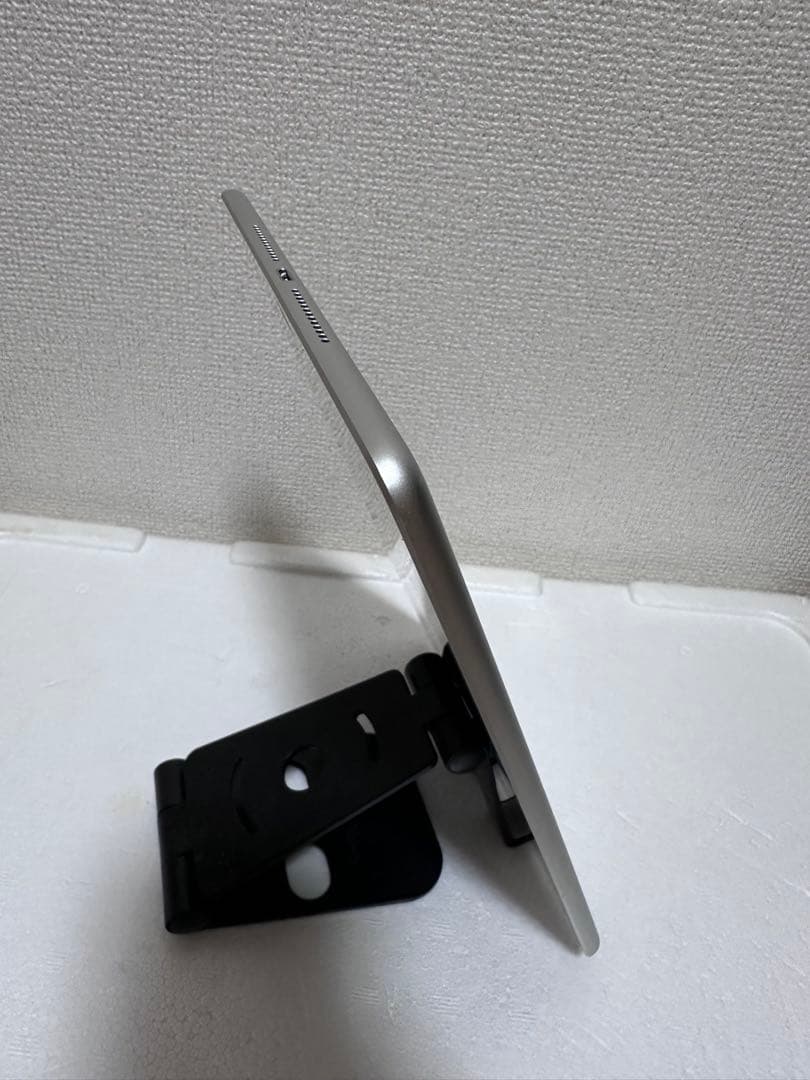 iPad 第5世代 (9.7インチ) 32GB WiFi