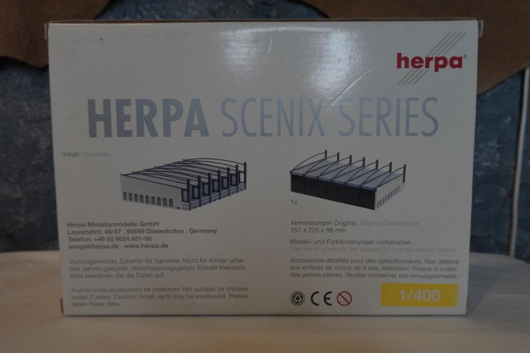 ◉ herpa / ヘルパ ◉ 空港ジオラマ アクセサリー ハンガー 格納庫