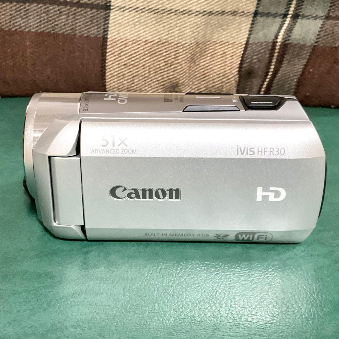 【美品】Canon iVIS HF R30
