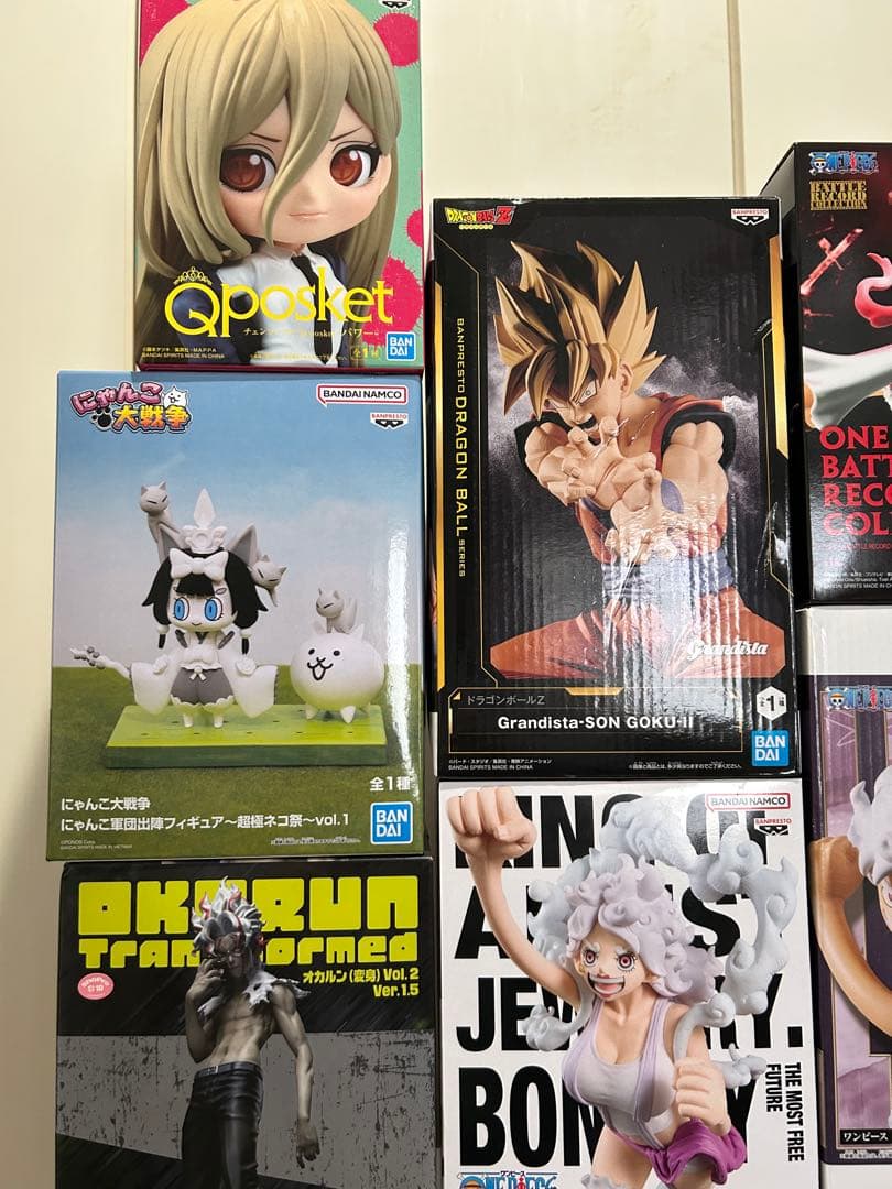 フィギュアおまとめ　ワンピース他　13点