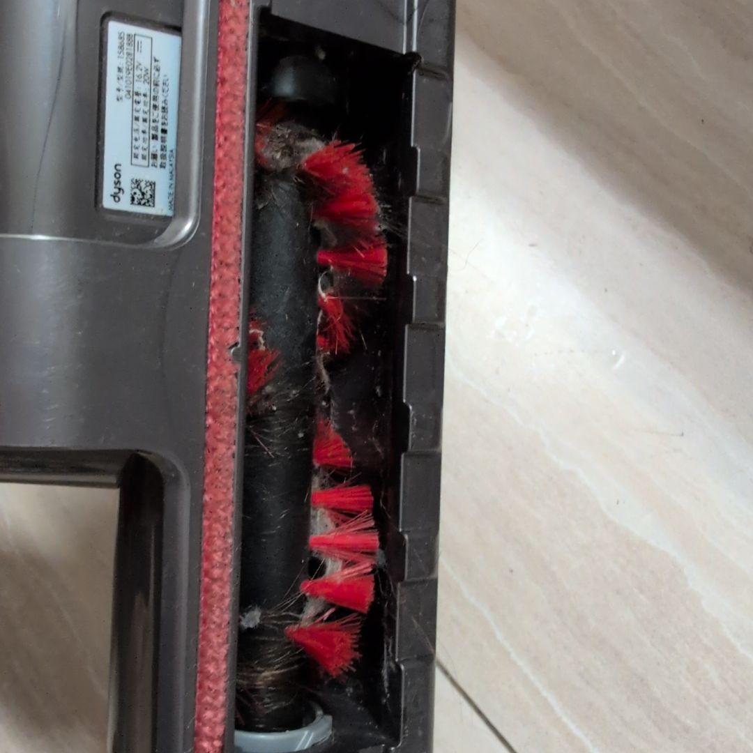 タイムセールDyson クリーナー本体＋充電器＋写真の部品含