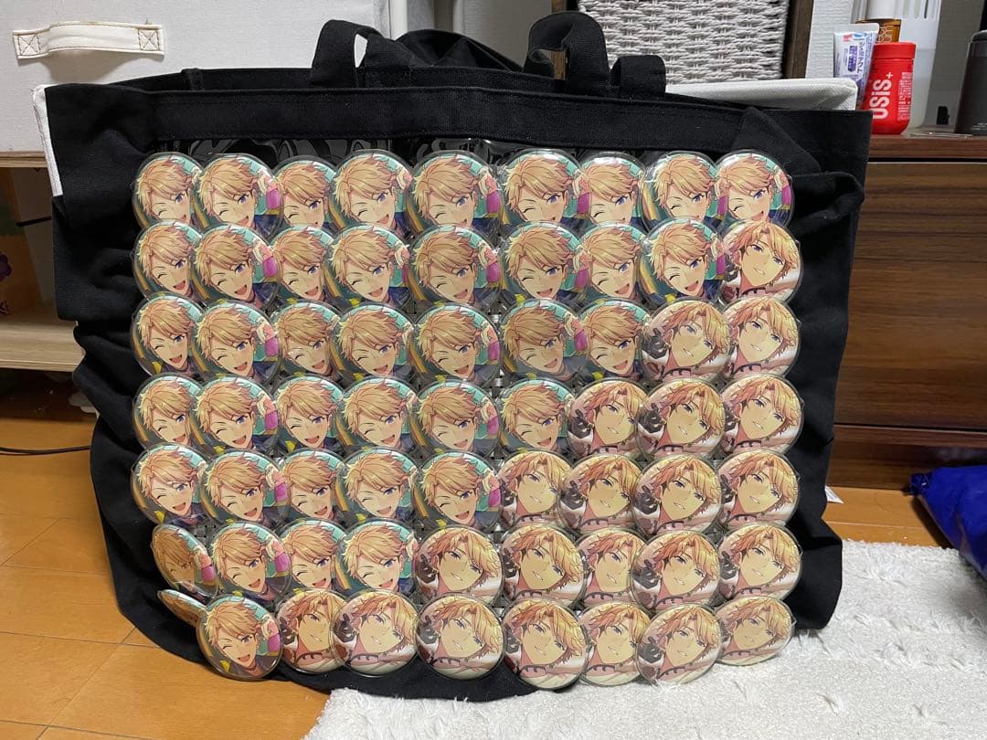 【今週末まで】鳴上嵐　缶バッチ63個、バックセット　痛バ