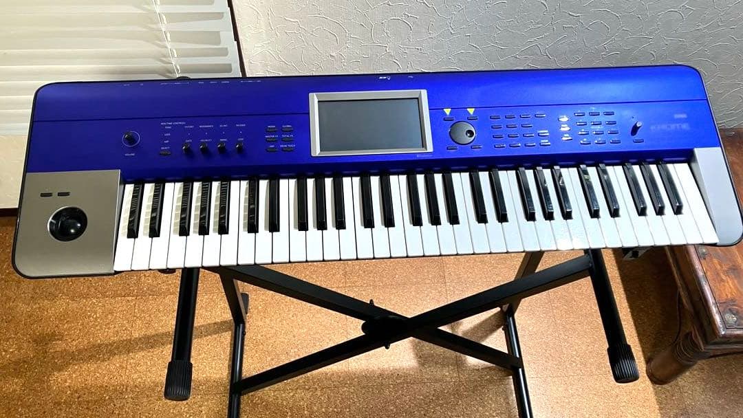 KORG KROME 61鍵 BLUEシンセサイザー（メンテナンス済み）