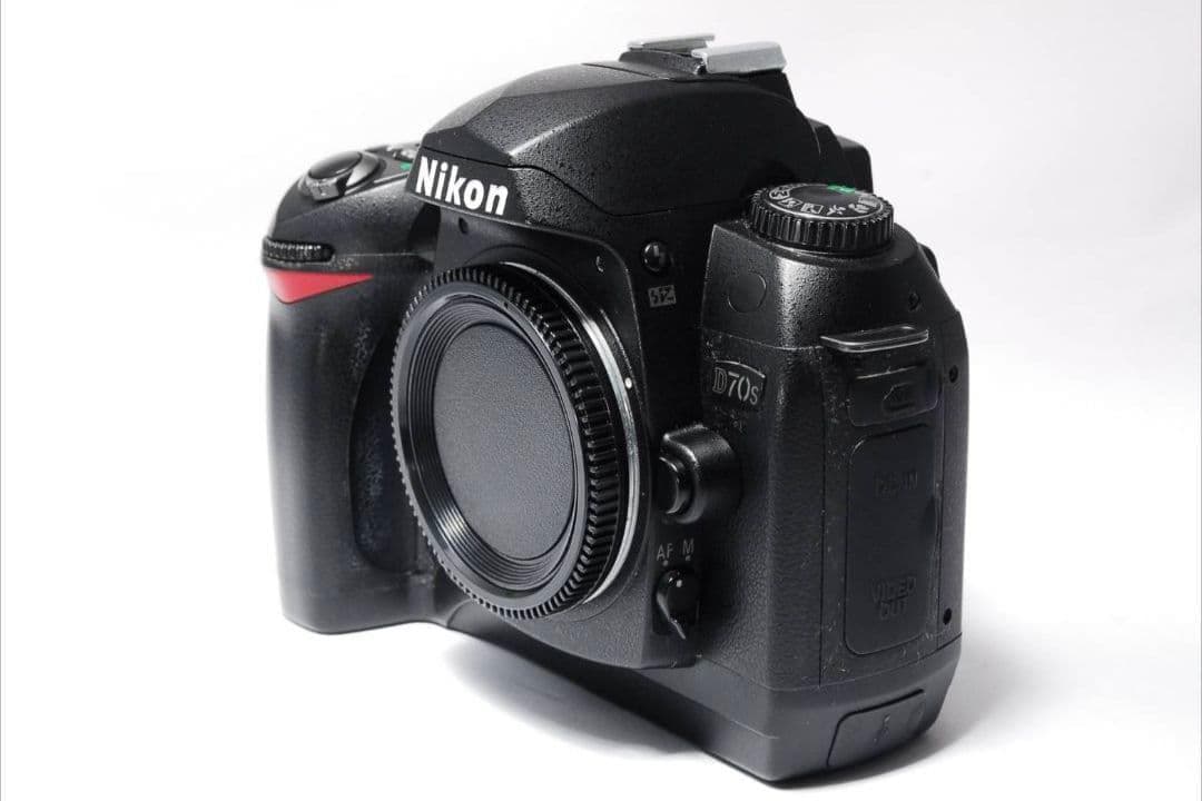 ♥名機CCDモデル♥Nikon D70s♥標準＋望遠Wレンズ♥遠近対応