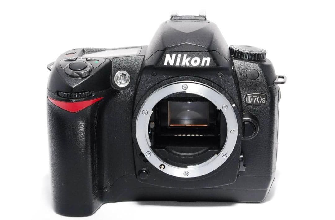 ♥名機CCDモデル♥Nikon D70s♥標準＋望遠Wレンズ♥遠近対応
