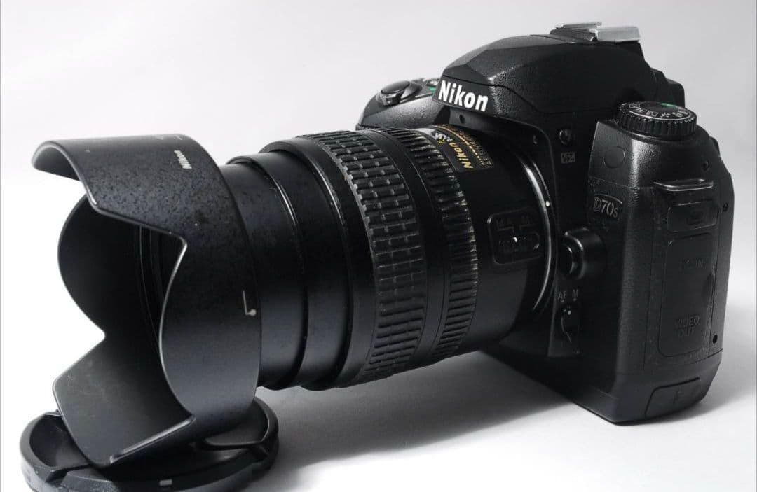 ♥名機CCDモデル♥Nikon D70s♥標準＋望遠Wレンズ♥遠近対応