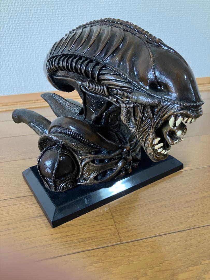 エイリアン ウォーリアー フィギュア