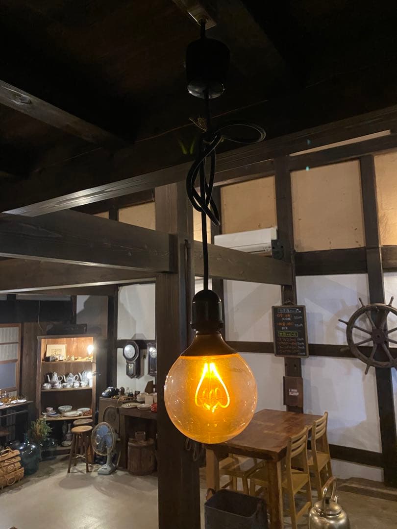 レトロ　球形フィラメントペンダントライト