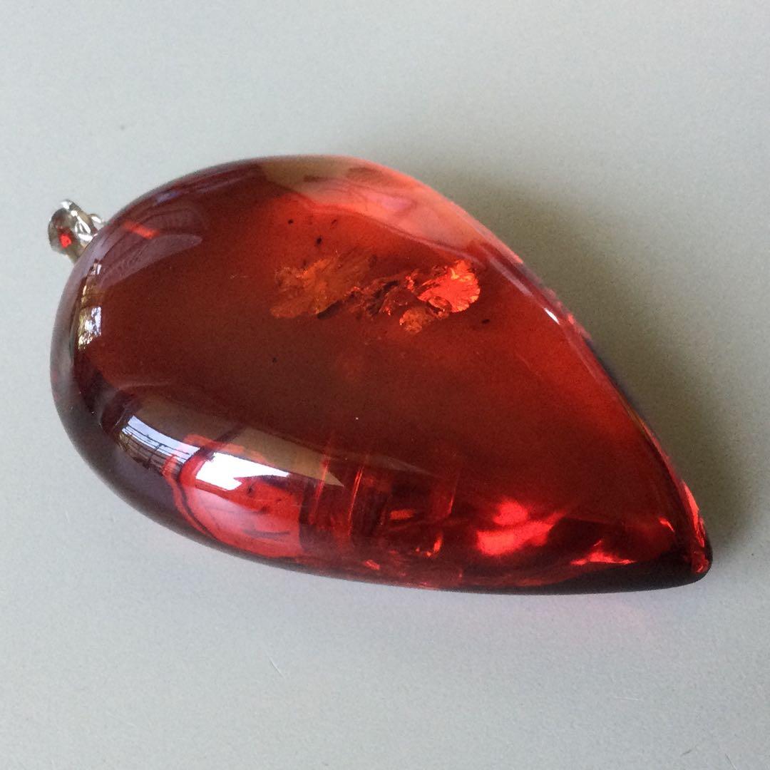 赤琥珀ペンダントトップ(16g)