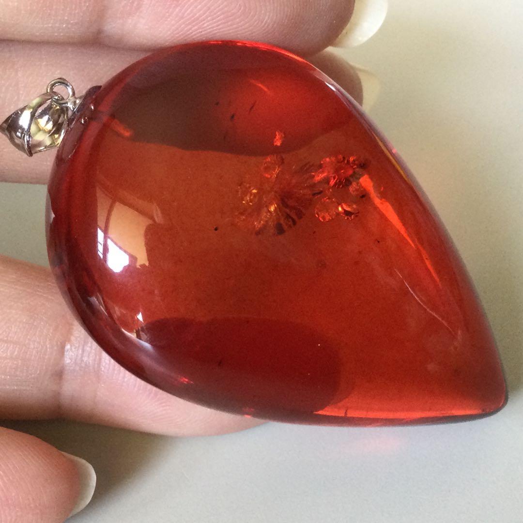 赤琥珀ペンダントトップ(16g)