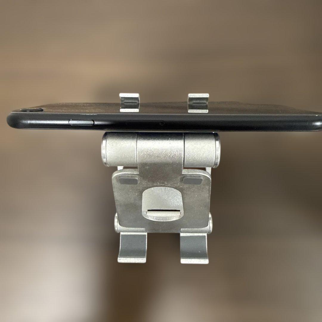 アップル iPhoneSE 第2世代 64GB ブラック SIMフリー