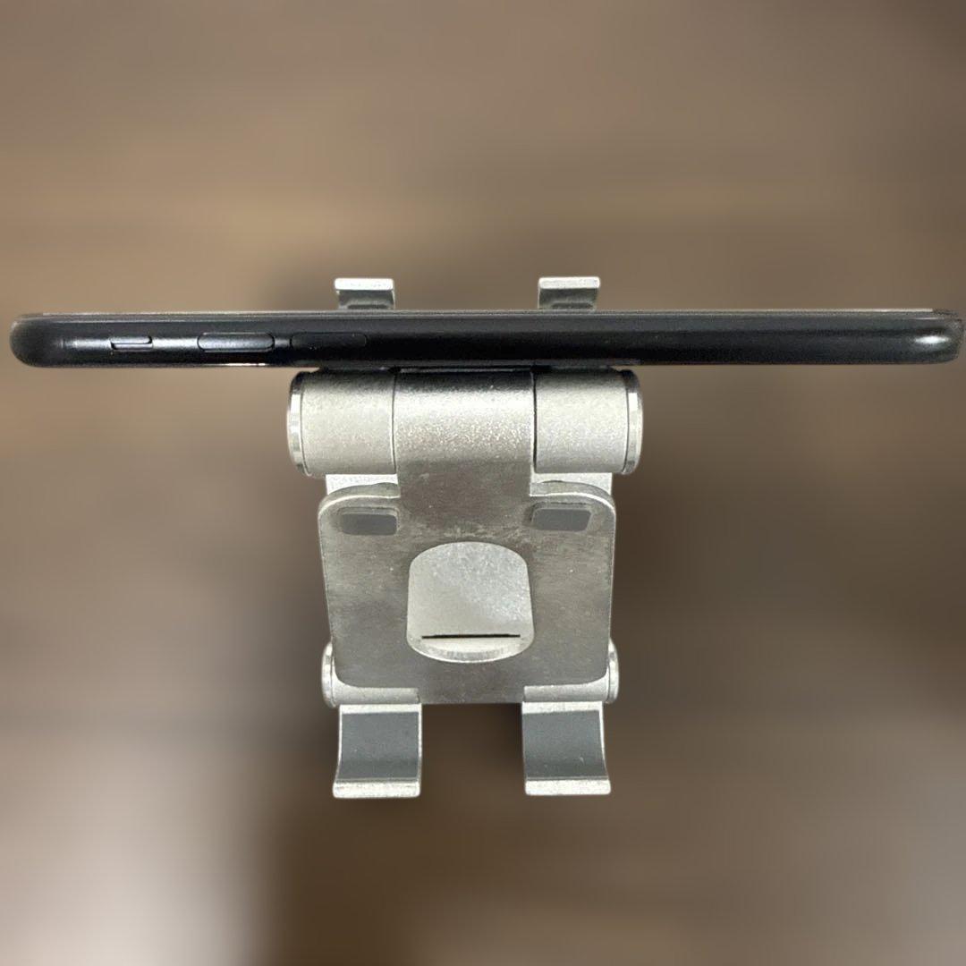 アップル iPhoneSE 第2世代 64GB ブラック SIMフリー