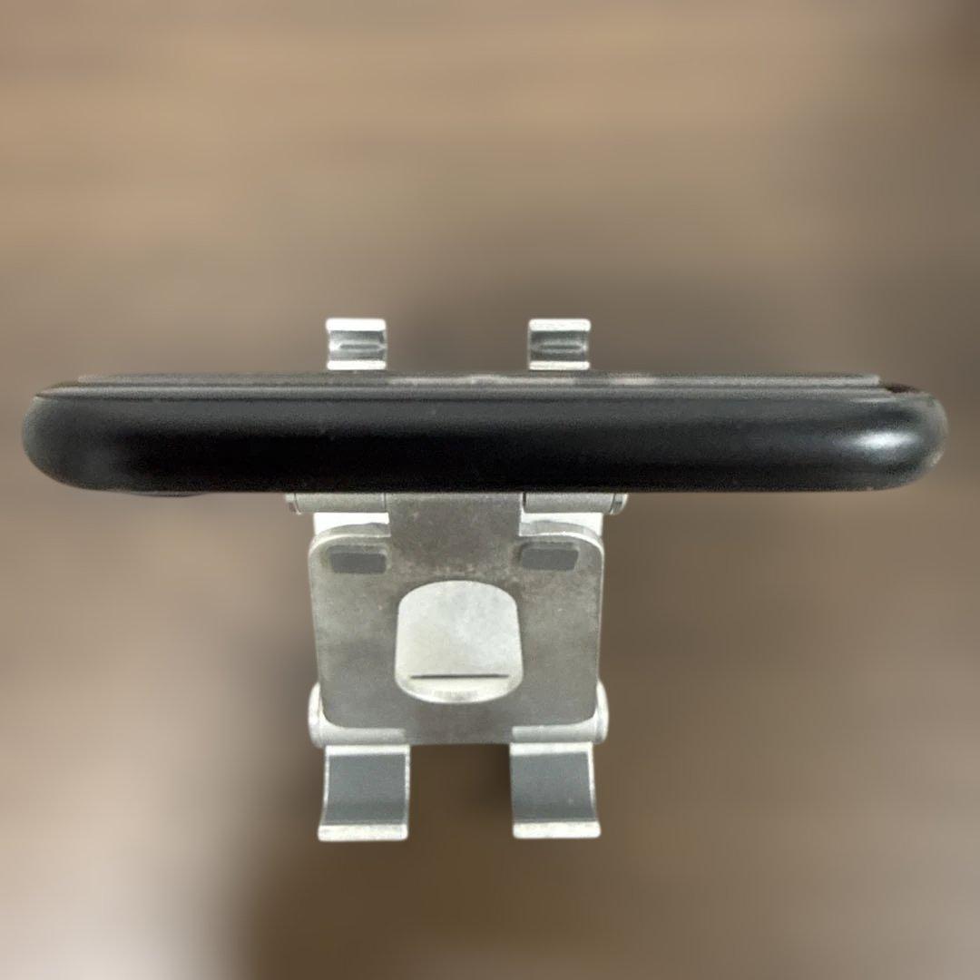 アップル iPhoneSE 第2世代 64GB ブラック SIMフリー