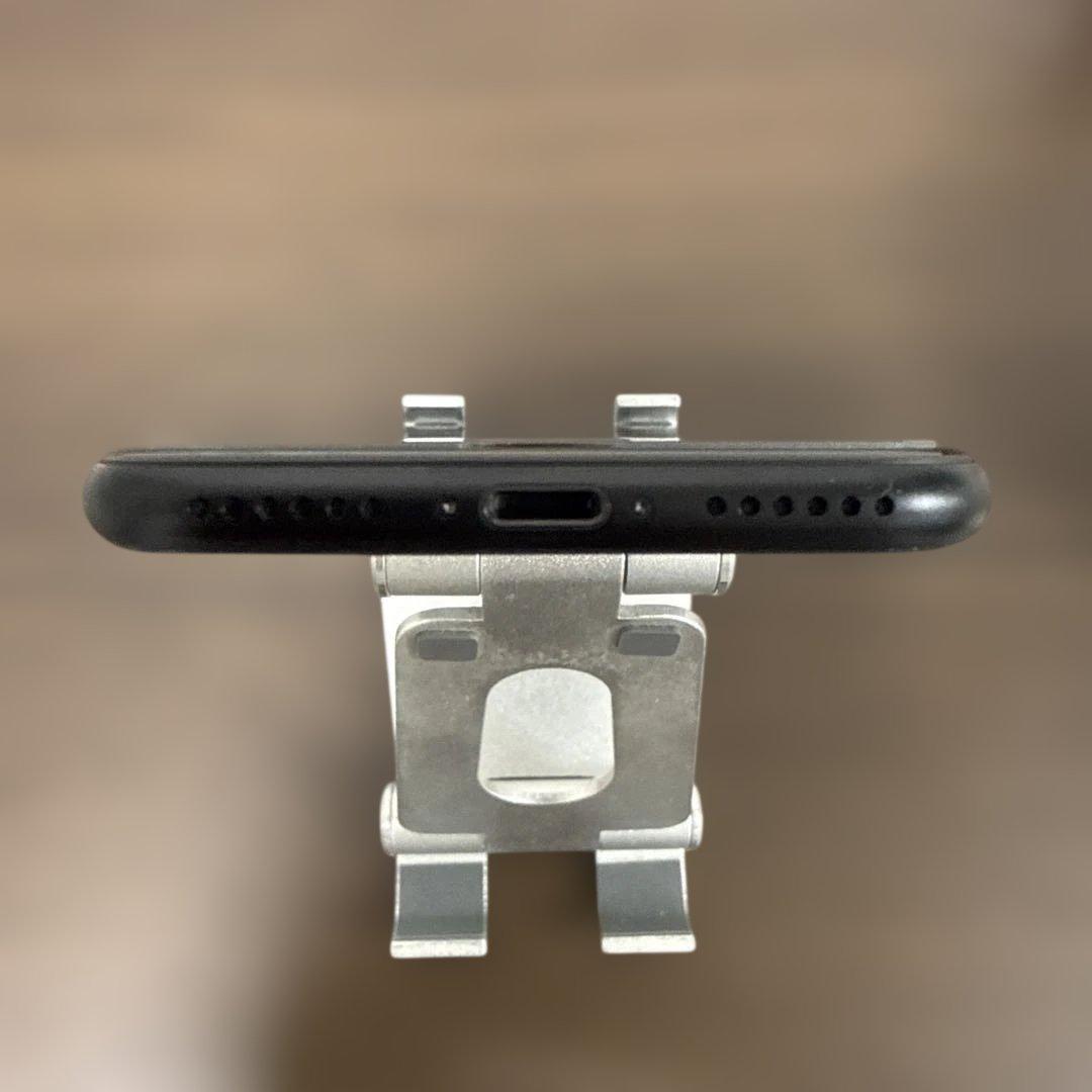 アップル iPhoneSE 第2世代 64GB ブラック SIMフリー