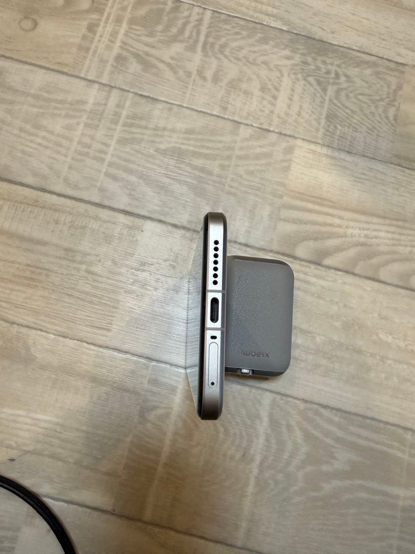 【極美品】Xiaomi 15 Ultra 中国版 RAM16GB 1TB＋Kit