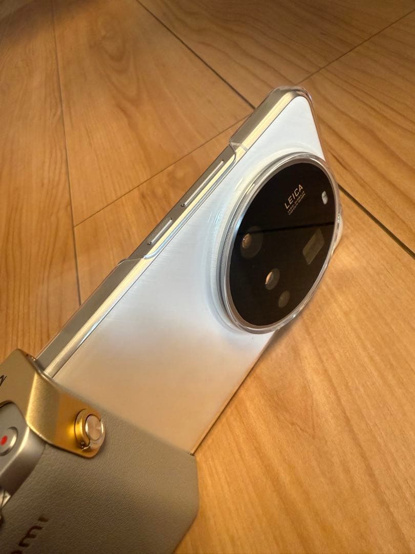 【極美品】Xiaomi 15 Ultra 中国版 RAM16GB 1TB＋Kit