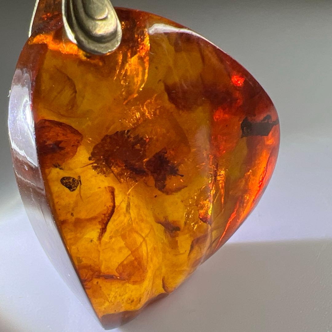 18K 875刻印　本琥珀ネックレストップ　8.7g 東Y7-0623⭐︎2F