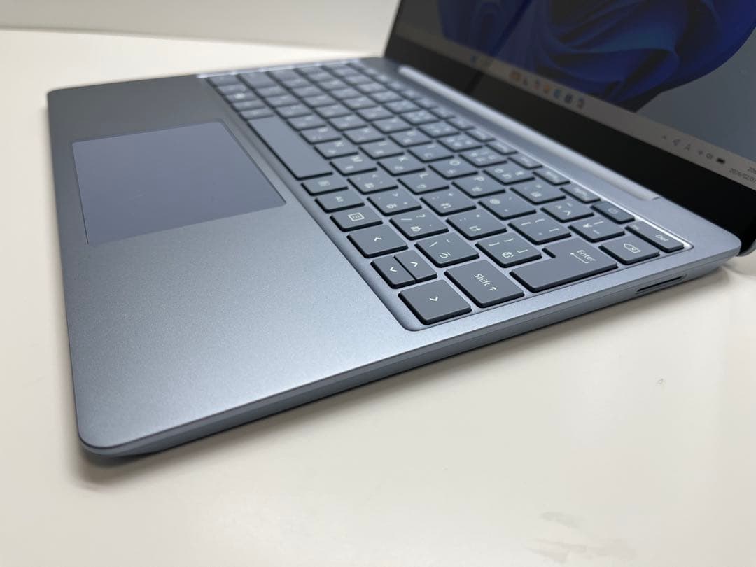 美品 Surface Laptop Go3 i5 8G 256G Office