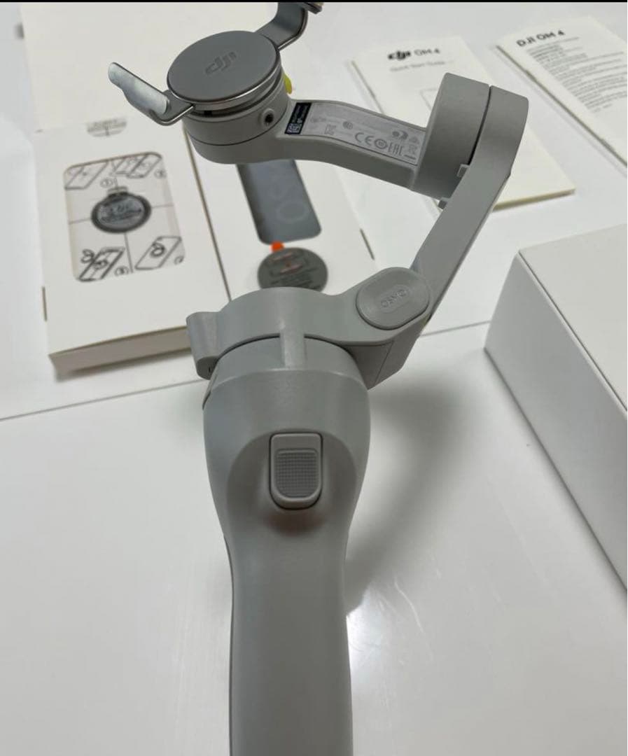 DJMO4 DJIOM4スマートフォンジンバル