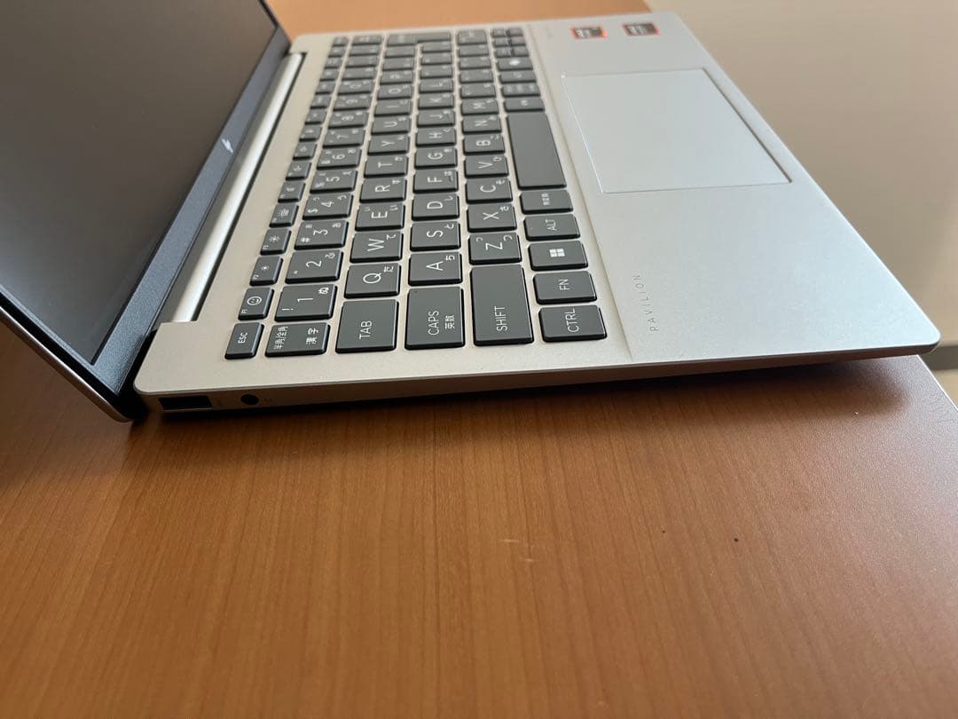 HP Pavilion Aero Laptop 13-bg ノートパソコン