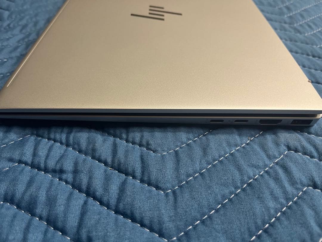 HP Pavilion Aero Laptop 13-bg ノートパソコン
