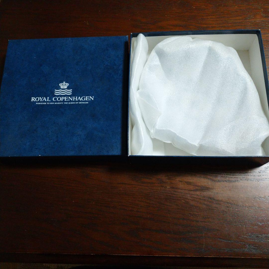 ロイヤルコペンハーゲン　ブルーフルーテッド　プレイン　リーフディッシュ　皿