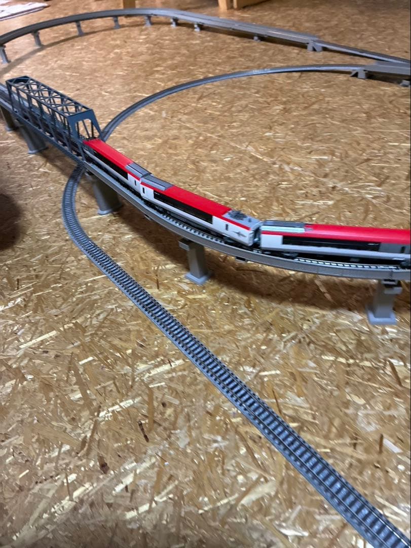 Nゲージ TOMIX立体交差と253系 成田エクスプレスつき