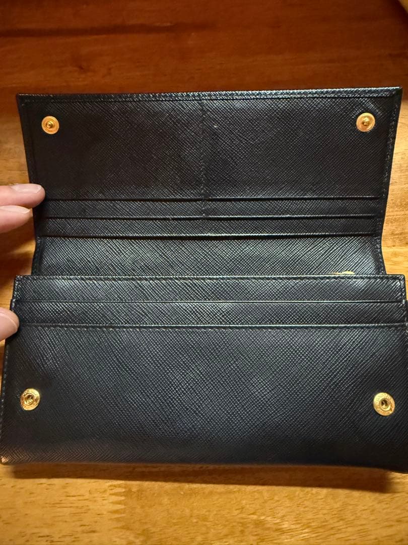 PRADA長財布　プラダ
