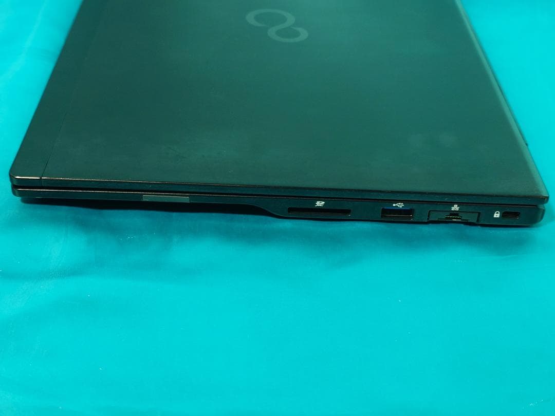 LIFEBOOK U939/C 8世代 i5 フルHD 13.3インチ 8GB